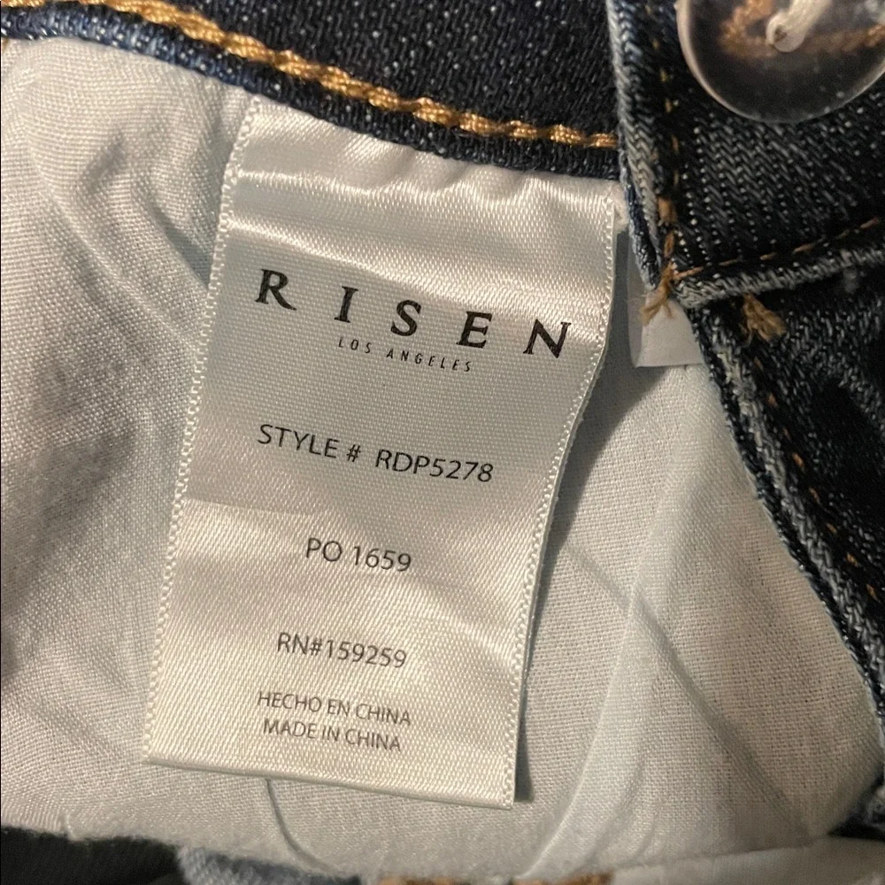 Risen High-Waist  Skinny Frey‎ Hem Jeans - Picture 9 of 9